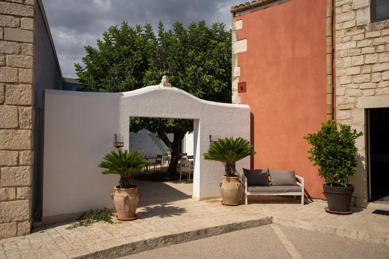 Cambiocavallo Resort Модика Экстерьер фото